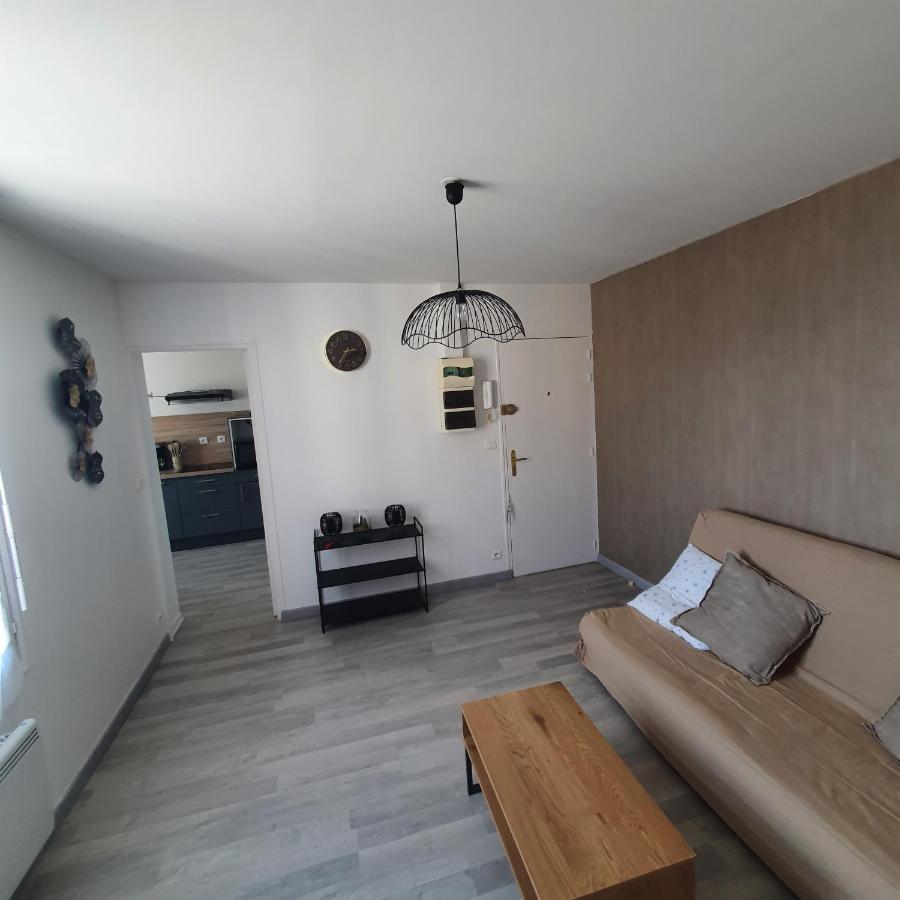 إيبيرني Appartement De La Tour المظهر الخارجي الصورة